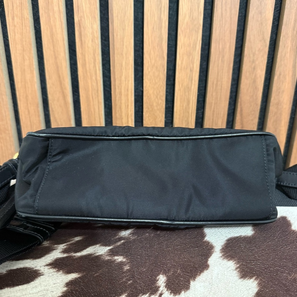 Prada Black Nylon Bag - Picture 4 of 10